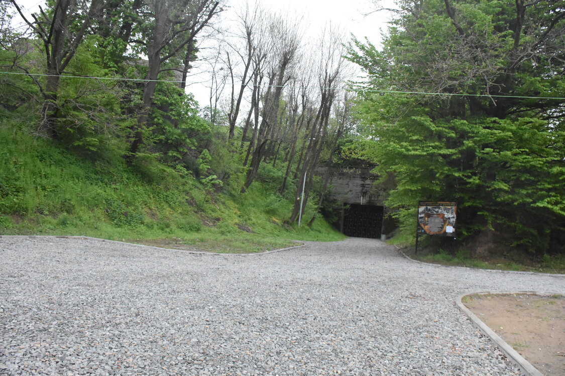 an2_030989.jpg