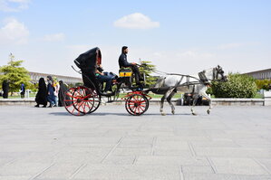 Drožka na Naqsh-e Jahan