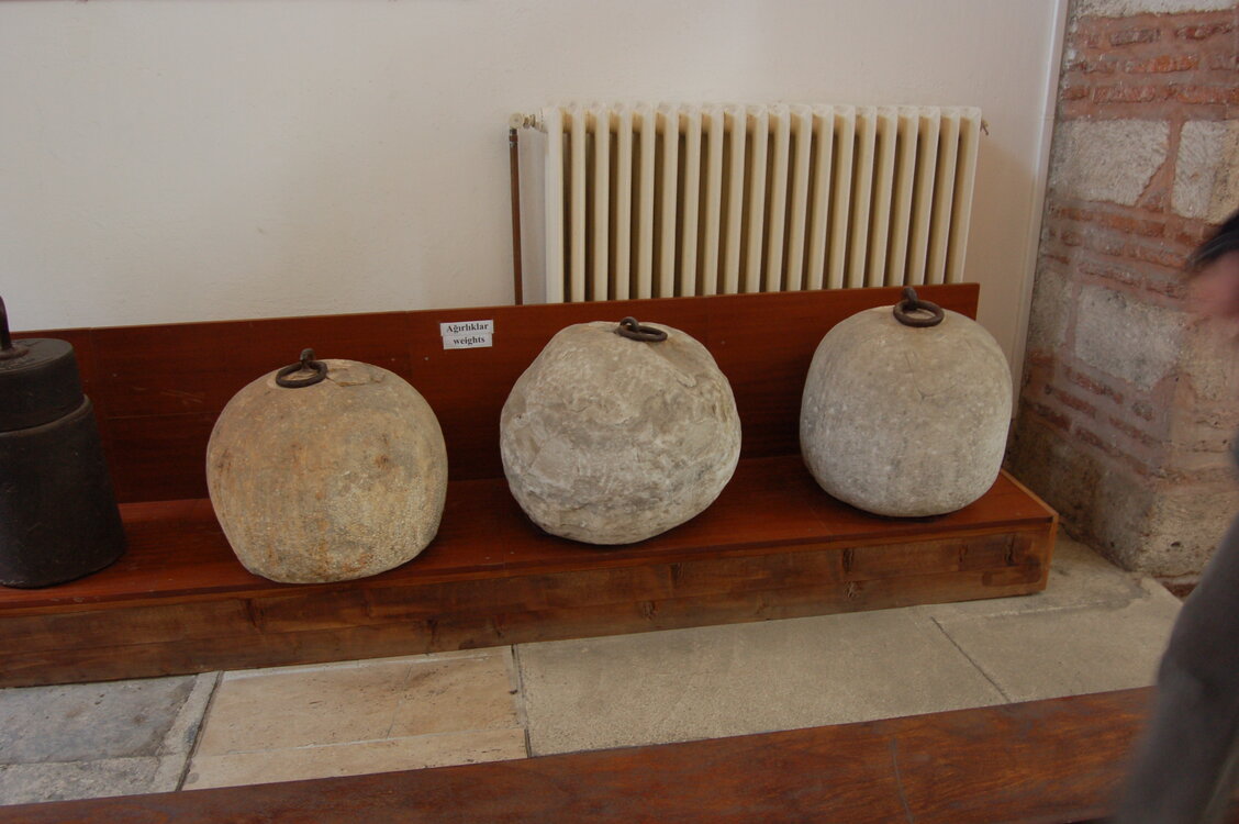 an1_011023.jpg