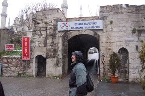 an1_010826.jpg