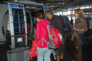 an1_042763.jpg