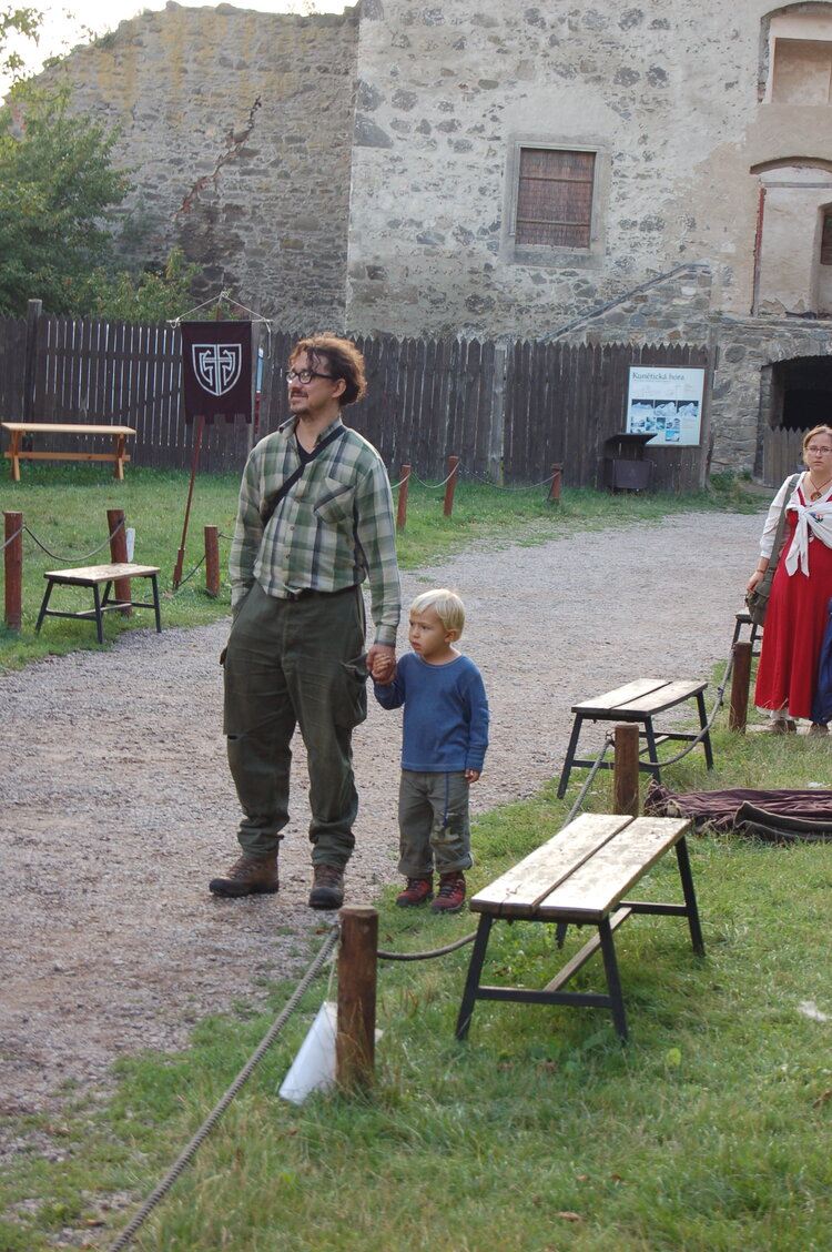 an1_040196.jpg