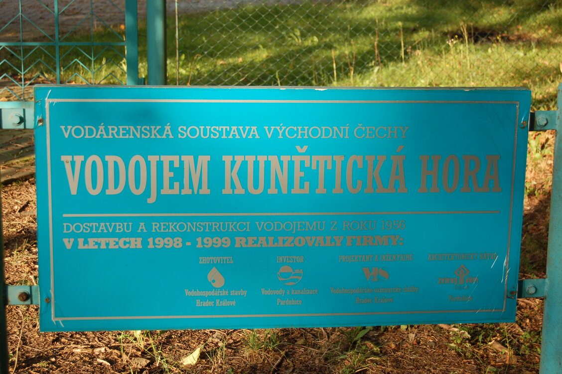 an1_040226.jpg