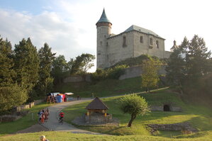 an1_040223.jpg