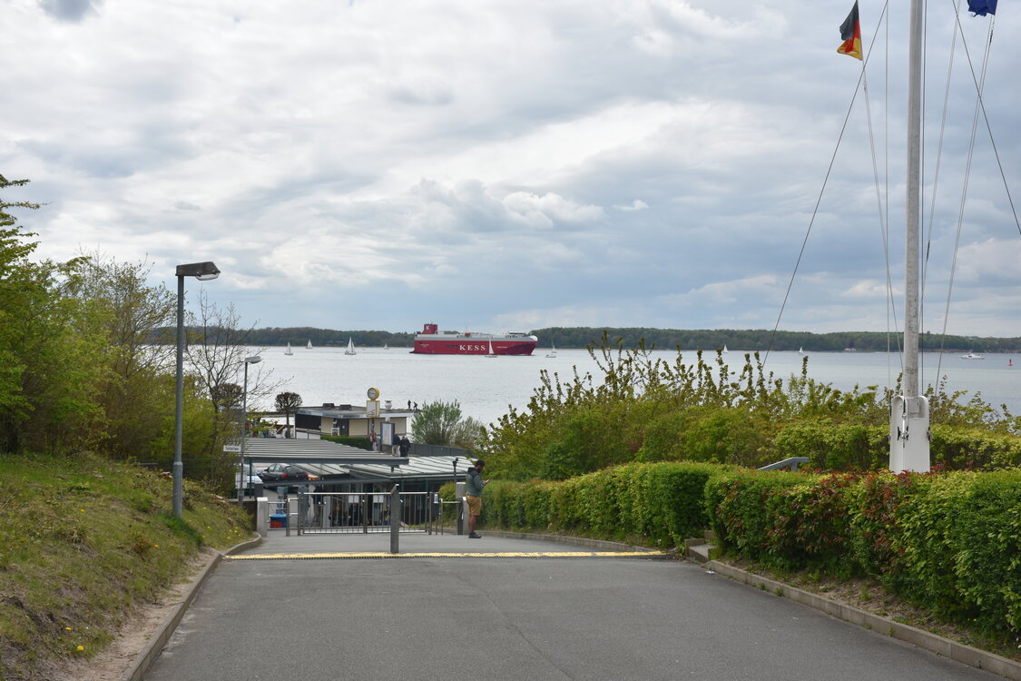 Kess v Laboe.
