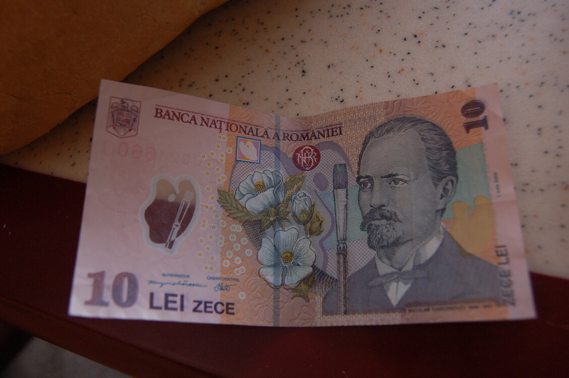 an06313.jpg