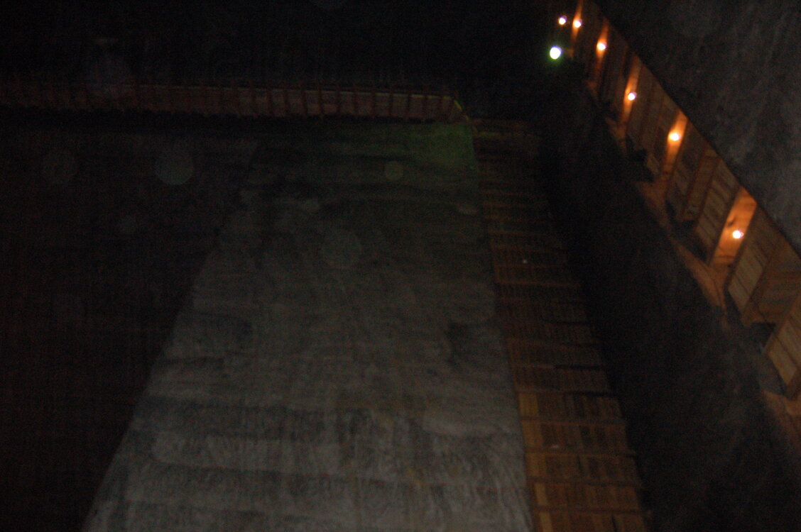 an06805.jpg