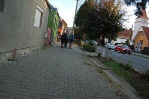 Přesunujeme se do centra. Ještě nevíme kde budeme spát.