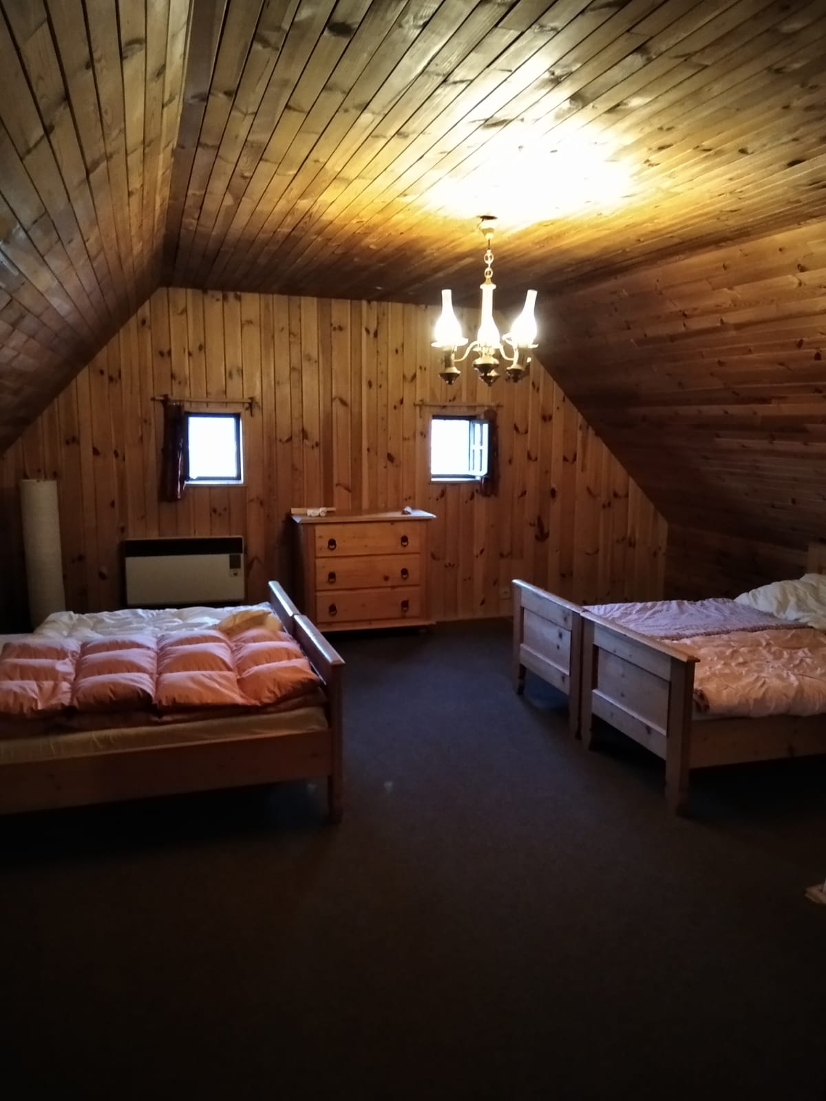 Pokoj v podkroví